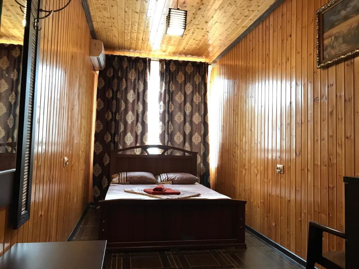 Бархат Gantiadi Exterior foto