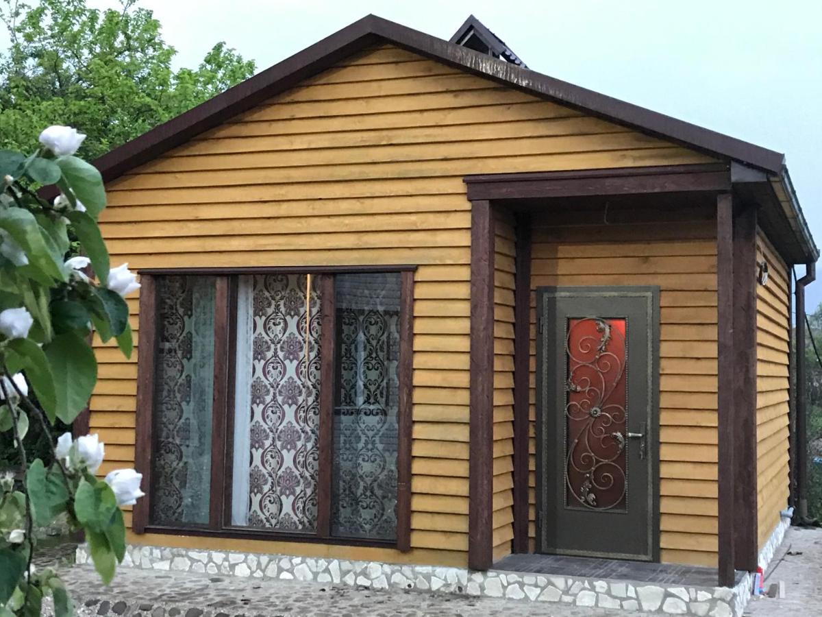Бархат Gantiadi Exterior foto