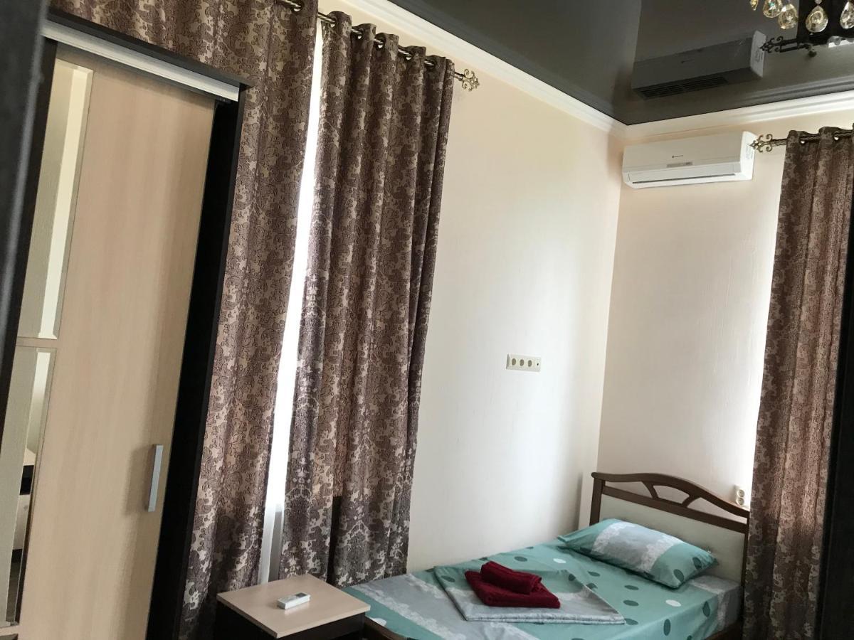 Бархат Gantiadi Exterior foto