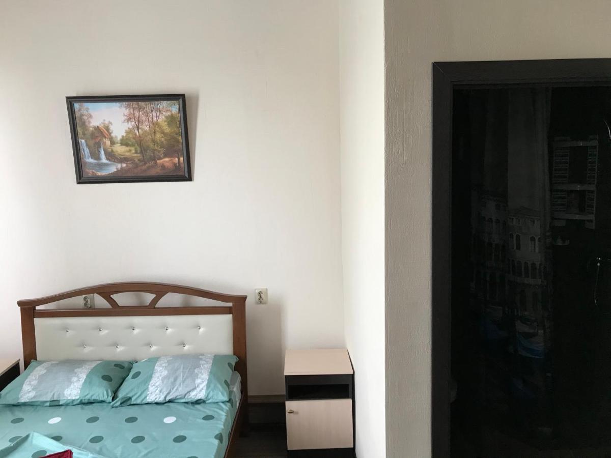 Бархат Gantiadi Exterior foto